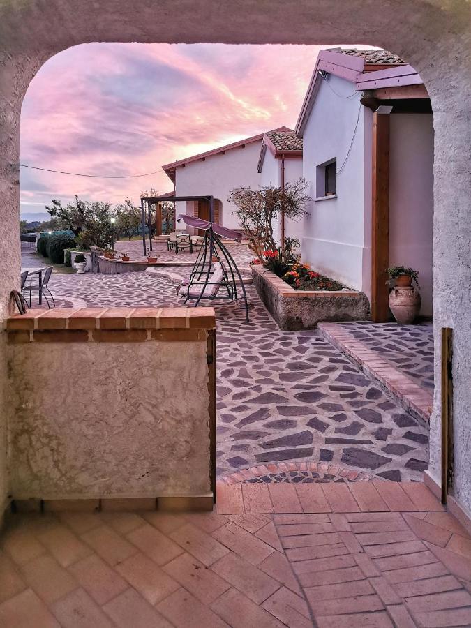 Borgo Santa Lucia Villa Cropani Eksteriør billede