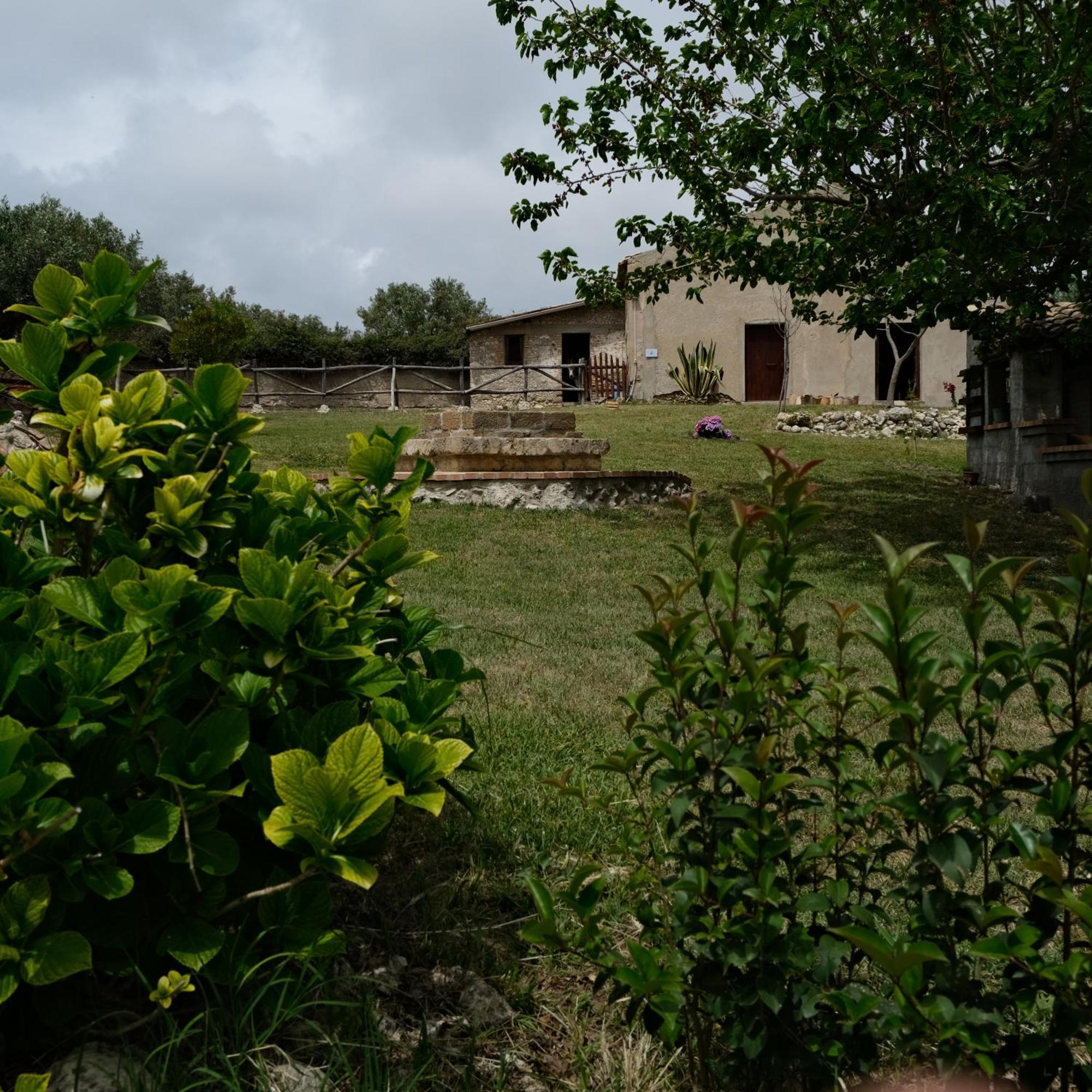 Borgo Santa Lucia Villa Cropani Eksteriør billede