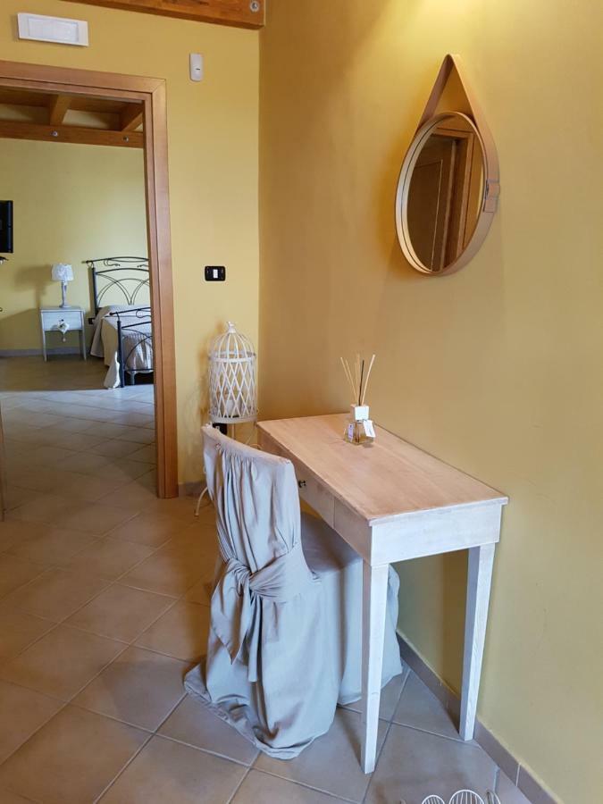Borgo Santa Lucia Villa Cropani Eksteriør billede