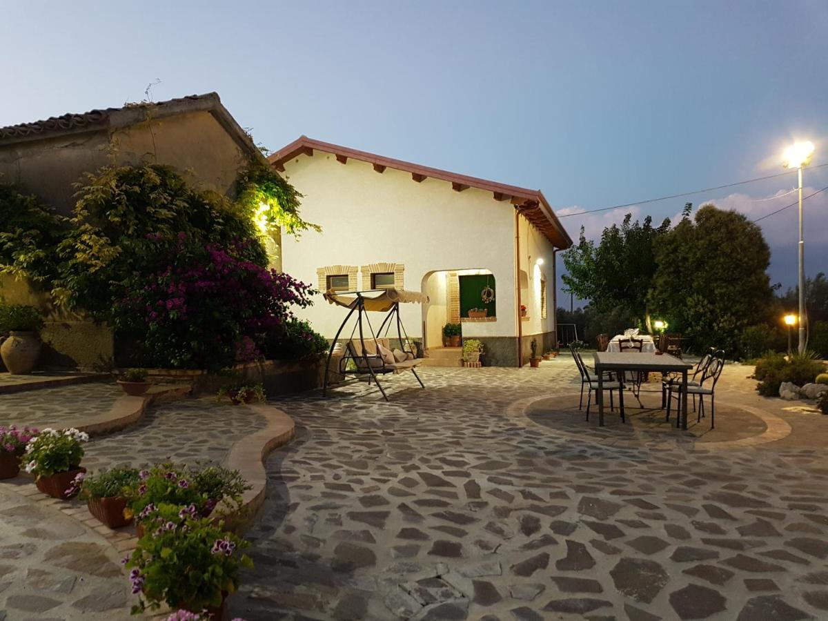 Borgo Santa Lucia Villa Cropani Eksteriør billede